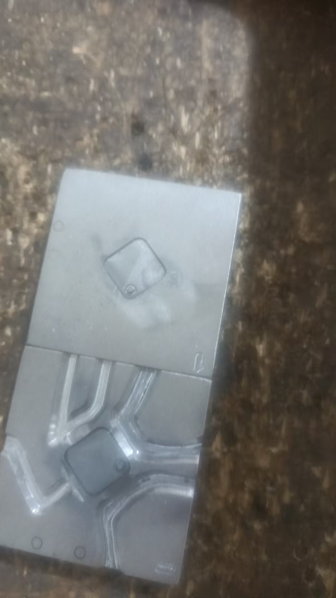 How much does it cost to customize the mold of enamel pins?