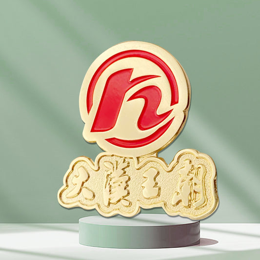 metal lapel pins custom made